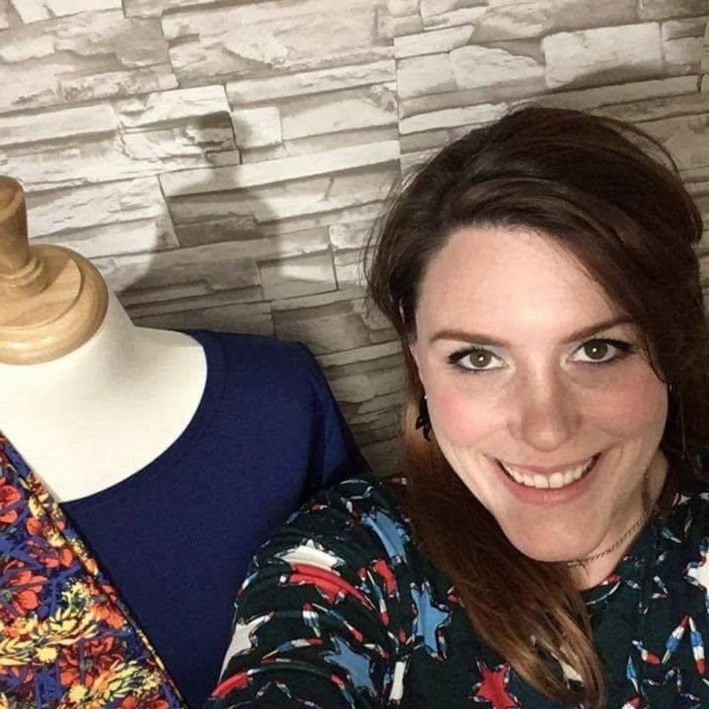 Meet your Posher, Ashley